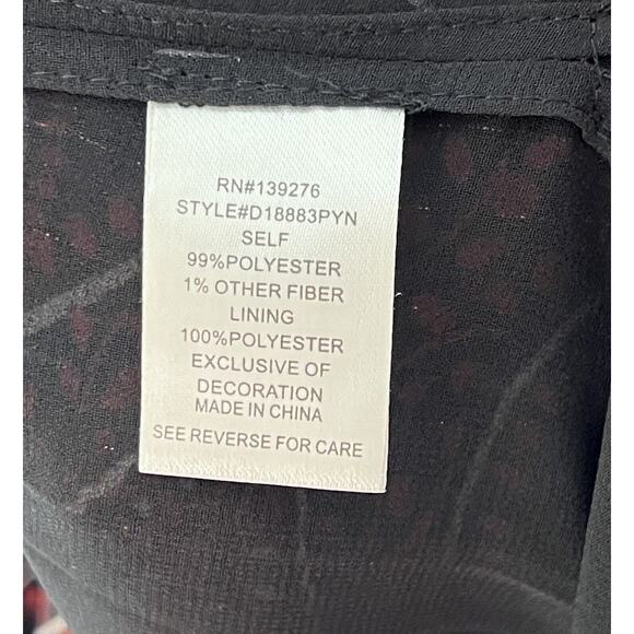 Daniel Rainn Top Womens Size Medium Black Red Paisley Sleeveless Ruffle Pintucks - Picture 4 of 7